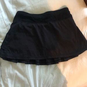 Ivviva size 8 tennis skirt